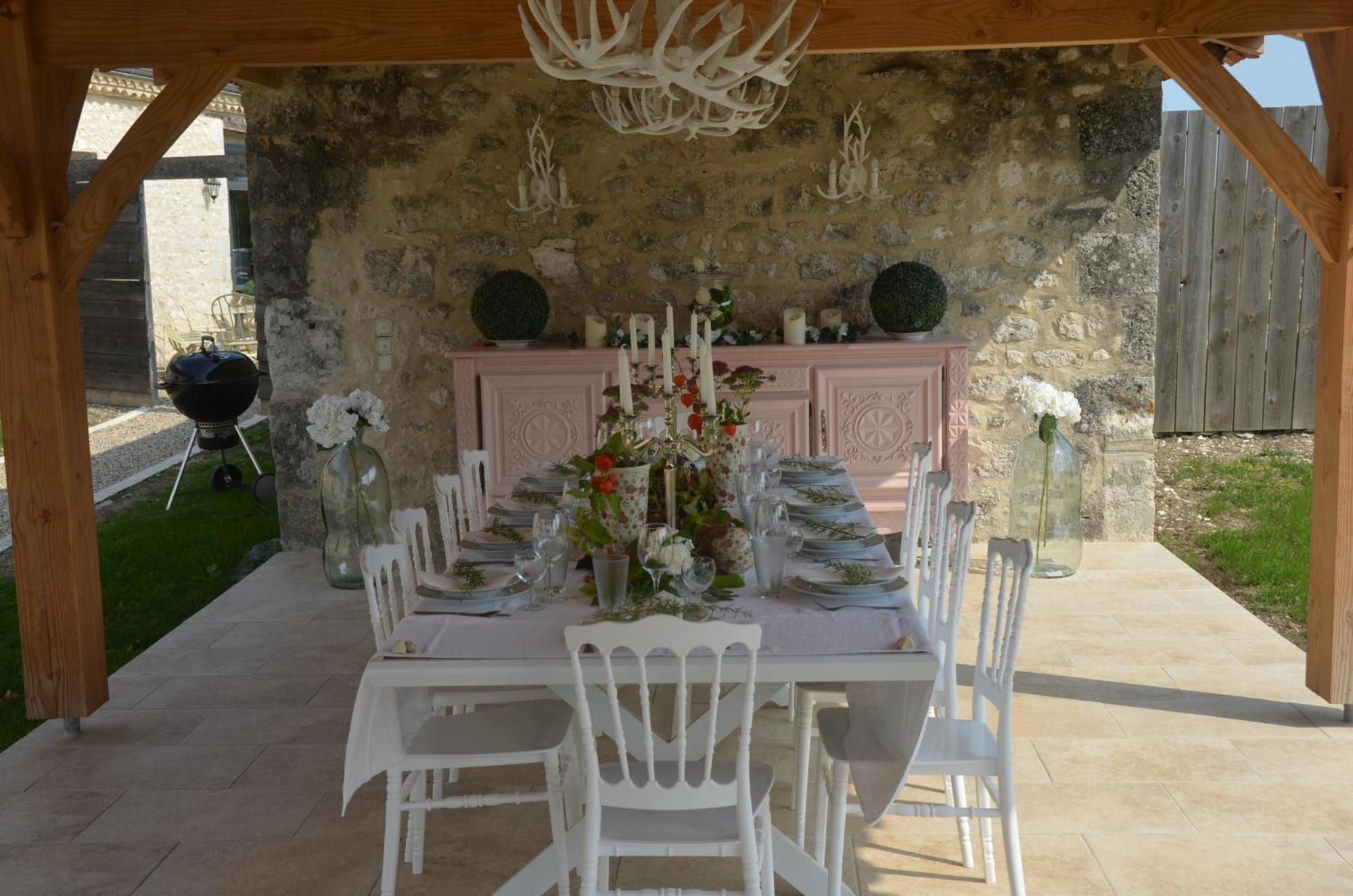 Le Murmure Des Fees Issigeac Bagian luar foto